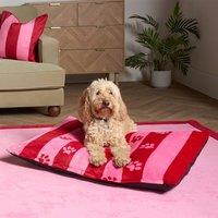 https://www.burton.co.uk/product/ohs-stripe-candy-paw-print-washable-small-pet-beds-anti-slip-calming-dog-mat-pink_p-a5d2295c-3cc4-40bd-af8e-dd8b2839ab3d?colour=Pink&size=S