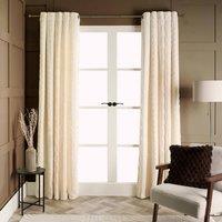 https://www.burton.co.uk/product/ohs-fleece-cable-knit-curtains-thermal-eyelet-blackout_p-b94eccdd-c050-4a6f-ae2b-716480d4d878?colour=Cream&size=117cm%20width%20x%20137cm%20drop