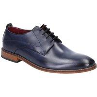 https://www.burton.co.uk/product/base-london-script-washed-shoe_p-5c27b363-1da4-46f5-a625-355dcaef8a22?colour=Navy&size=11