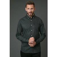 https://www.burton.co.uk/product/maine-black-geometric-print-long-sleeve-shirt_edd08968?colour=black&size=XXL
