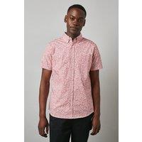 https://www.burton.co.uk/product/maine-pink-ditsy-floral-print-short-sleeve-shirt_edd09192?colour=green&size=XXL