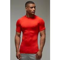 https://www.burton.co.uk/product/boohooman-man-active-lightweight-essentials-gym-muscle-fit-raglan-t-shirt_cmm00990?colour=red&size=2XL