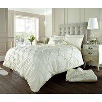 https://www.burton.co.uk/product/smart-living-polycotton-pintuck-duvet-cover-with-pillowcases_p-2cf4ef53-43ea-4ada-a5e9-41986f76afed?colour=Cream&size=Double