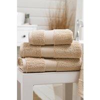 https://www.burton.co.uk/product/deyongs-bliss-pima-supersoft-fluffy-cotton-650gsm-towels-2025_p-ee979f3e-6be1-4c88-9f28-6882e3869230?colour=Natural&size=Face%20Towel%20x%204
