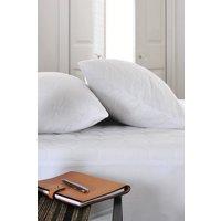 https://www.burton.co.uk/product/the-lyndon-company-luxury-cotton-quilted-matress-protector_p-31c535fd-4921-40e7-a9ca-fbe48a488579?colour=White&size=Single