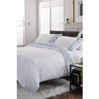 https://www.burton.co.uk/product/the-lyndon-company-florence-bedlinen-duvet-set_p-21b62b6a-86b7-4156-8c77-871e6dfc1364?colour=Turquoise&size=Super%20King