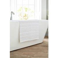https://www.burton.co.uk/product/deyongs-romeo-luxury-textured-quik-dri-100-cotton-towels_p-c3d343d6-0310-488c-9ffb-31c964acf878?colour=White&size=Bath%20Sheet