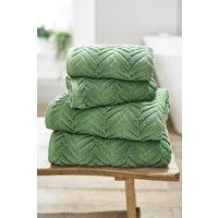 https://www.burton.co.uk/product/the-lyndon-company-catalonia-zerotwist-cotton-towels_p-8649e1a6-e260-4755-b839-336f0c152123?colour=Green&size=Bath%20Sheet