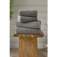 https://www.burton.co.uk/product/deyongs-sanremo-100-combed-cotton-soft-absorbent-700gsm-towels_p-ca31e332-003c-4787-9735-6285b2d15ed8?colour=Grey&size=Face%20Towel%20x%204