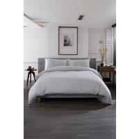https://www.burton.co.uk/product/the-lyndon-company-st-quentin-100-cotton-reversible-duvet-bedlinen_p-b33eecc5-88d1-4c41-8b2f-3fad56b18a5a?colour=Grey&size=Double