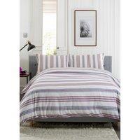 https://www.burton.co.uk/product/the-lyndon-company-extra-warm-magnate-printed-brushed-100-cotton-duvet-set_p-40d4a4bc-2e79-4faa-a1bb-21f7b30992b6?colour=Red&size=Double