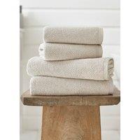 https://www.burton.co.uk/product/deyongs-romeo-luxury-textured-quik-dri-100-cotton-towels_p-c3d343d6-0310-488c-9ffb-31c964acf878?colour=Stone&size=Face%20Towel%20x%204