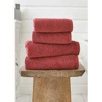 https://www.burton.co.uk/product/deyongs-romeo-luxury-textured-quik-dri-100-cotton-towels_p-c3d343d6-0310-488c-9ffb-31c964acf878?colour=Raspberry&size=Face%20Towel%20x%204