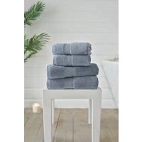 https://www.burton.co.uk/product/the-lyndon-company-new-boston-towel-800gsm-combed-100-cotton-luxury-spa-quality_p-45959953-71a8-4db7-ad66-9e5a8ea8b4c4?colour=Blue&size=Bath%20Sheet