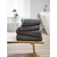 https://www.burton.co.uk/product/the-lyndon-company-linwood-premium-towels-ultra-soft-700gsm-100-cotton-soft-absorbent_p-21a9ee27-67da-4f24-84fa-4e43774782e6?colour=Charcoal&size=Hand%20Towel