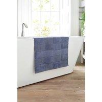 https://www.burton.co.uk/product/the-lyndon-company-egyptian-spa-1600gsm-cotton-bath-mat-ultra-plush-absorbent-luxury-spa-feel-55x85cm_p-92b68bdb-a0b3-493d-ae47-dd2805bbc2f2?colour=Mid%20Blue&size=Bath%20Mat