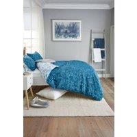 https://www.burton.co.uk/product/deyongs-cow-parsley-cotton-rich-duvet-cover-set---printed-200-thread-count-soft-bedding_p-4a4d3826-d257-4ca1-af0a-0ab5c9b04dc7?colour=Blue&size=Double