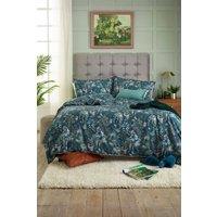 https://www.burton.co.uk/product/deyongs-tropical-leaves-digitally-printed-duvet-cover-set---100-cotton-soft-piped-bedding_p-3e4c747a-d385-43b7-ae83-edd2f877d5e1?colour=Multi&size=King