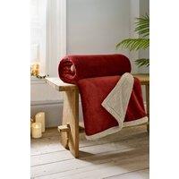 https://www.burton.co.uk/product/deyongs-hazelwood-super-soft-flannel-sherpa-throw---130-x-170cm-fleece-blanket_p-2140a10c-9c75-4af0-b633-603f37fff007?colour=Wine&size=130cm%20x%20170cm