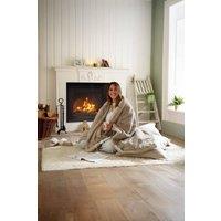 https://www.burton.co.uk/product/the-lyndon-company-sandringham-faux-fur-heated-throw-130x170cm-luxurious-electric-ultra-soft-blanket---10-temperature-settings_p-df3962fd-df40-4151-a3f3-4af07fbce8a6?colour=Taupe&size=130cm%20x%20170cm