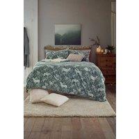 https://www.burton.co.uk/product/deyongs-woodland-folk-animal-print-fleece-duvet-cover-set-with-cosy-sherpa-reverse_p-0061495f-95fe-450d-b50e-459f8619fc53?colour=Dark%20Green&size=Double
