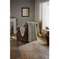 https://www.burton.co.uk/product/deyongs-featherstone-soft-textured-warm-luxury-throw-130x170cm_p-43dd6cd7-7ae6-4410-bd17-cf5b3fe06c83?colour=Green&size=130cm%20x%20170cm