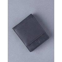 https://www.burton.co.uk/product/lakeland-leather-stitch-leather-bi-fold-wallet_p-bd4892a1-eb0e-4ddb-a513-ebded865ab98?colour=Black&size=One%20Size