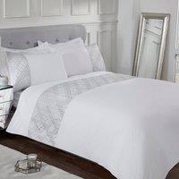 https://www.burton.co.uk/product/smart-living-3d-geo-luxury-lurex-jacquard-cuff-panel-duvet-cover-with-pillowcases_p-91c1f4f9-0b49-495c-bc20-a04a734c7ab3?colour=White&size=Single