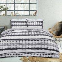 https://www.burton.co.uk/product/smart-living-printed-reversible-polycotton-tiedye-tassel-trim-duvet-cover-with-pillowcases_p-fe01f17a-f9c4-4614-9030-438bb30e7030?colour=Black&size=King