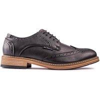 https://www.burton.co.uk/product/ben-sherman-triumph-shoes_p-cdd21e85-2bb0-4ecb-8ab3-6e31aa9739bc?colour=Black&size=11