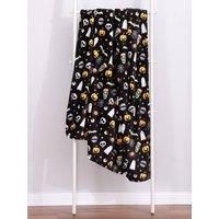 https://www.burton.co.uk/product/smart-living-spooky-magical-halloween-fleece-throw-blanket---soft-flannel-120x150-cm_p-fffe1cdb-cbe1-4f3e-909c-df08c1ce6ce6?colour=Black&size=120cm%20x%20150cm