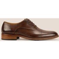 https://www.burton.co.uk/product/oswin-hyde-edward-oxford-leather-shoes_p-d2222c84-f311-4741-bf0e-a80d5a5bd134?colour=Brown&size=7