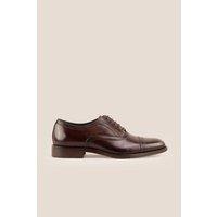 https://www.burton.co.uk/product/oswin-hyde-creed-leather-lace-up-brogues_p-dc8d3d4b-4fa2-4a6a-a6ba-bed422aa5efd?colour=Brown&size=7