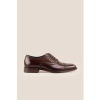 https://www.burton.co.uk/product/oswin-hyde-creed-leather-lace-up-brogues_p-dc8d3d4b-4fa2-4a6a-a6ba-bed422aa5efd?colour=Brown&size=8