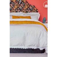 https://www.burton.co.uk/product/christy-scallop-edge-cotton-sateen-duvet-sets_p-c280444a-48a5-4f08-bb5e-a21a1992b840?colour=White&size=Super%20King