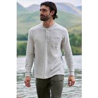 https://www.burton.co.uk/product/mountain-warehouse-selby-long-sleeved-lightweight-comfortable-waffle-henley-tee_p-621d8935-b137-4feb-9e71-5fa2c3c108b9?colour=Beige&size=M