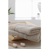 https://www.burton.co.uk/product/catherine-lansfield-anti-bacterial-cotton-towels_p-4c96a0c3-56b6-4ac5-965d-5fcc46fbf87e?colour=Natural&size=Bath%20Sheet