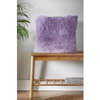 https://www.burton.co.uk/product/catherine-lansfield-cuddly-faux-fur-cushion_p-0a3edc36-6556-49e0-b40b-1eaa95314764?colour=Lilac&size=45cm%20x%2045cm
