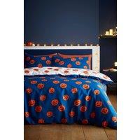 https://www.burton.co.uk/product/catherine-lansfield-halloween-pumpkins-reversible-duvet-cover-set_p-fb68989d-a542-4cc9-95a3-b8cff85174be?colour=Navy&size=Double