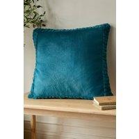 https://www.burton.co.uk/product/catherine-lansfield-velvet-and-faux-fur-55x55cm-cushion_p-1b79be2e-5442-4aca-9c8d-561cd5f40350?colour=Teal&size=55cm%20x%2055cm