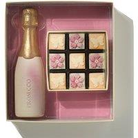 https://www.burton.co.uk/product/choc-on-choc-chocolate-prosecco-with-flowers-and-butterflies-gift-box_p-82b4bd0f-70b3-42c2-b5df-0aa9413a4520?colour=Chocolate&size=One%20Size