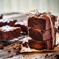 https://www.burton.co.uk/product/choc-on-choc-chocolate-brownies_p-d8d0eb0a-282f-4903-8df5-4187cb7da238?colour=Chocolate&size=One%20Size