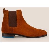 https://www.burton.co.uk/product/oswin-hyde-vinnie-suede-chelsea-boots_p-cd3a20ec-3d08-401a-86c7-ccc1817f465f?colour=Light%20Brown&size=11