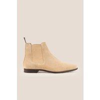 https://www.burton.co.uk/product/oswin-hyde-darwin-suede-chelsea-boots_p-26fa39a3-7bb9-4f57-ba74-8f80dbfa8db7?colour=Beige&size=10