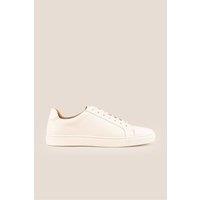 https://www.burton.co.uk/product/oswin-hyde-harper-plain-leather-sneaker-trainer_p-cb9a4629-af1e-48e3-a2c2-001ea1e7ee0c?colour=White&size=9