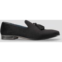 https://www.burton.co.uk/product/oswin-hyde-jacob-tassle-velvet-smoking-loafer_p-8cb7f0b0-7555-4a98-b5e9-1584a3c693d4?colour=Black&size=10