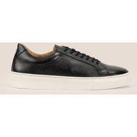 https://www.burton.co.uk/product/oswin-hyde-harper-plain-leather-sneaker-trainer_p-fe58eeb8-bc15-46e7-8e36-ce014b5dfebe?colour=Black&size=12