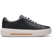 https://www.burton.co.uk/product/clarks-hollyhock-walk-black-leather-trainers_p-697bd0f9-4d25-4a52-93a4-0c2ab7a1bc61?colour=Black&size=4-Wide%20Fit