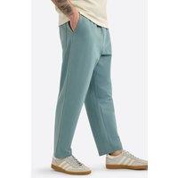 https://www.burton.co.uk/product/nautica-barmouth-pant_p-abc70ee6-702e-4dba-ac90-5b755b3b1bdf?colour=Mid%20Grey&size=M
