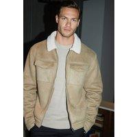 https://www.burton.co.uk/product/threadbare-olpherts-faux-suede-borg-lined-aviator-jacket_p-256e231a-7aab-4b03-862c-8da47a03b768?colour=Stone&size=M